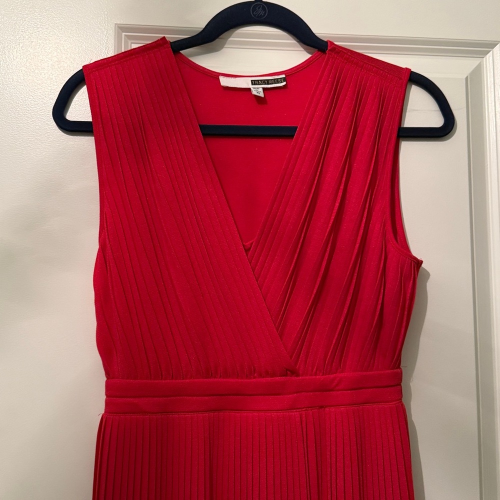 Gorgeous Red Pleated Sleeveless Dress